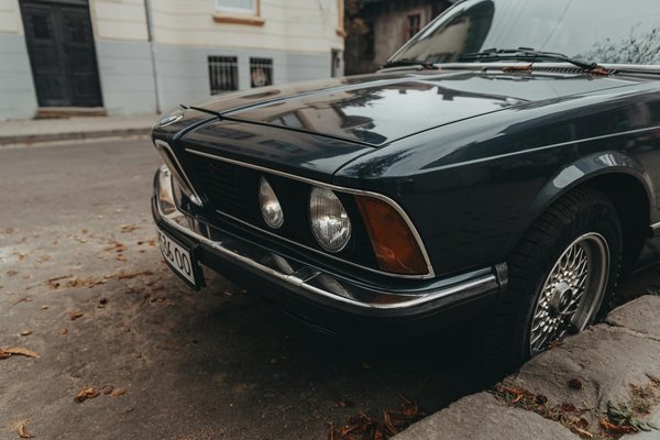 Transforma tu vestido blanco: guía para lucir espectacular en cualquier ocasión